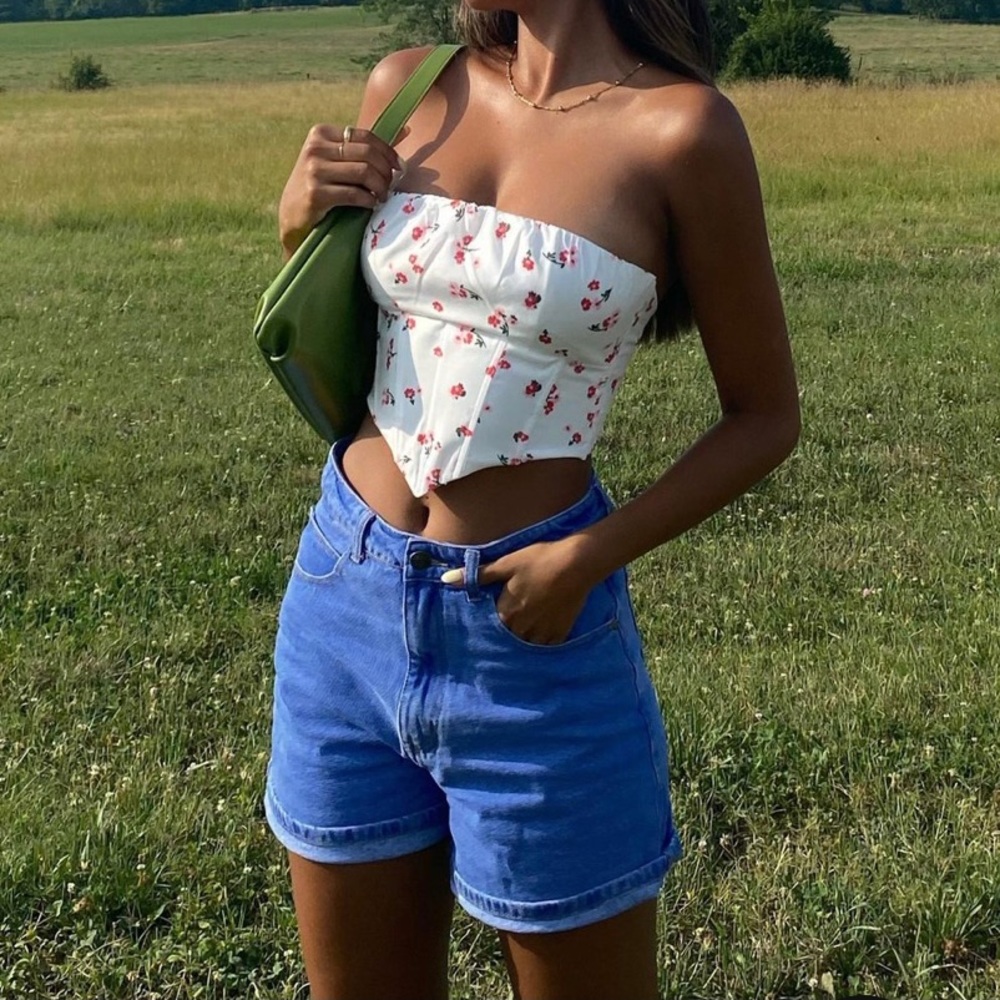Princess Polly swalla denim shorts